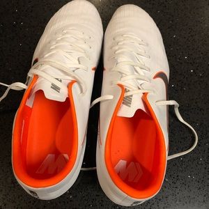 Nike vapor 12 pro